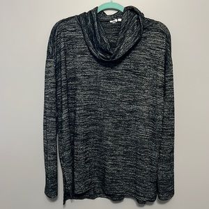 Gap cowl neck top